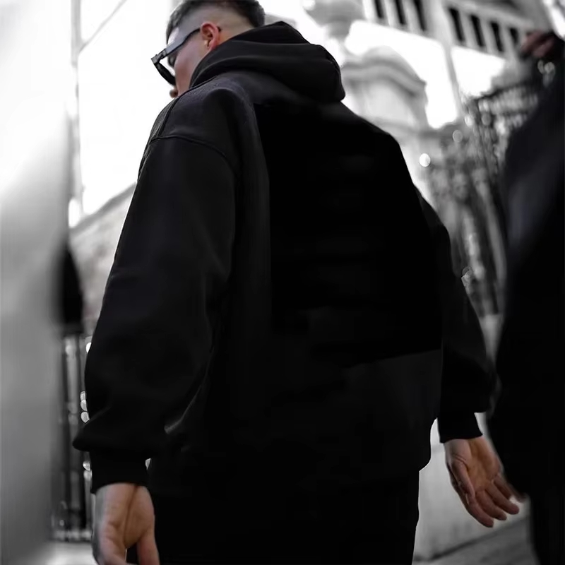 Парижские толстовки из устойчи – обзор и цена Men'S Fashion Paris 2025